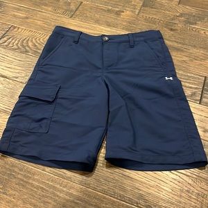 Boys navy Under Armour shorts size 10